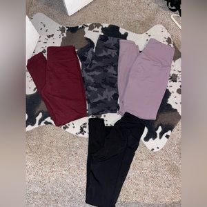 4 pairs of leggings